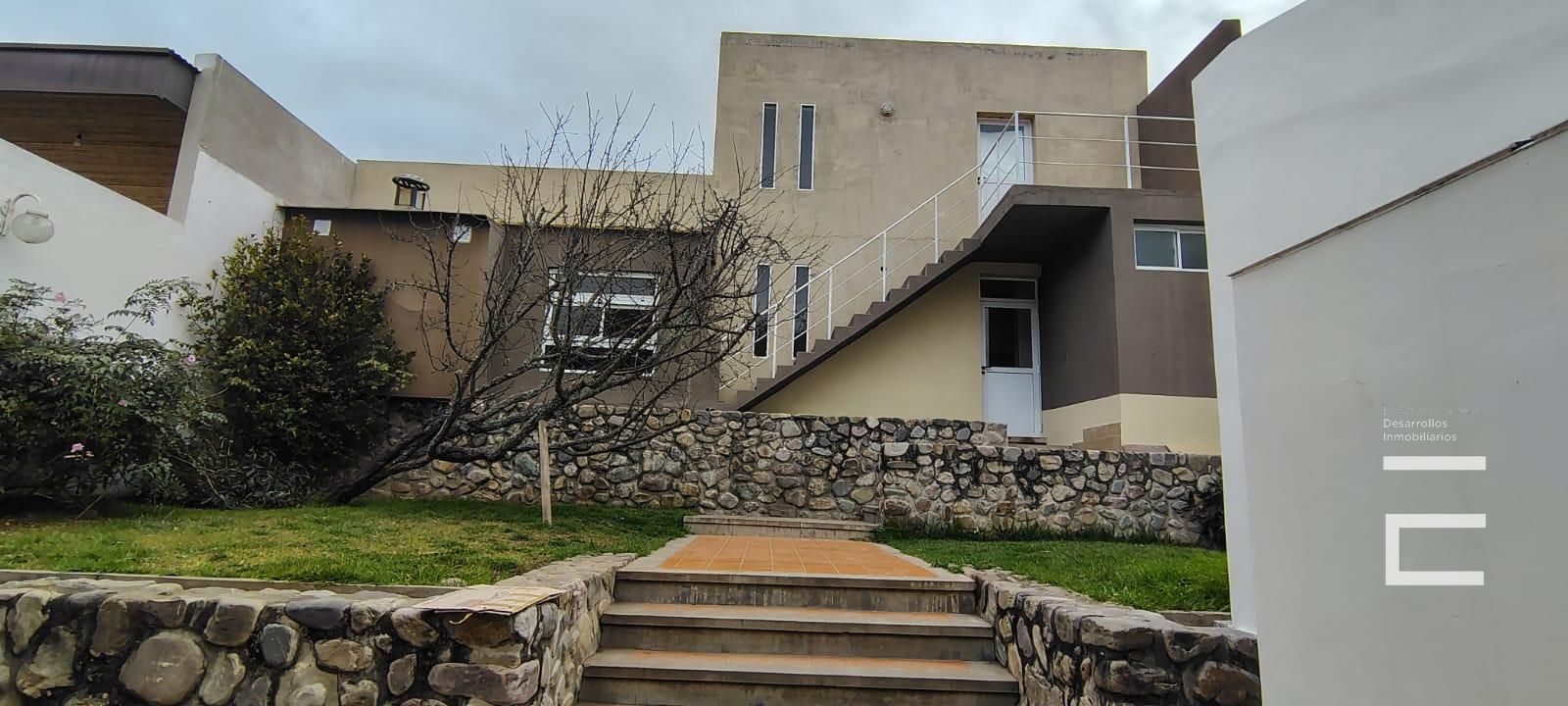 Casa en Alquiler en Capital, Salta