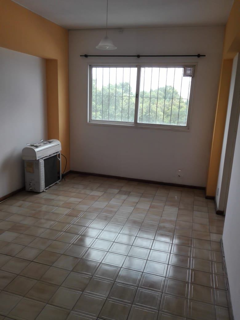 Capital godoy cruz 256 Piso 5