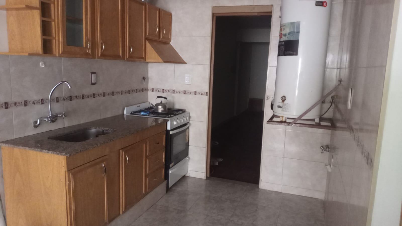 Guaymallen carril Godoy cruz 7600, gu