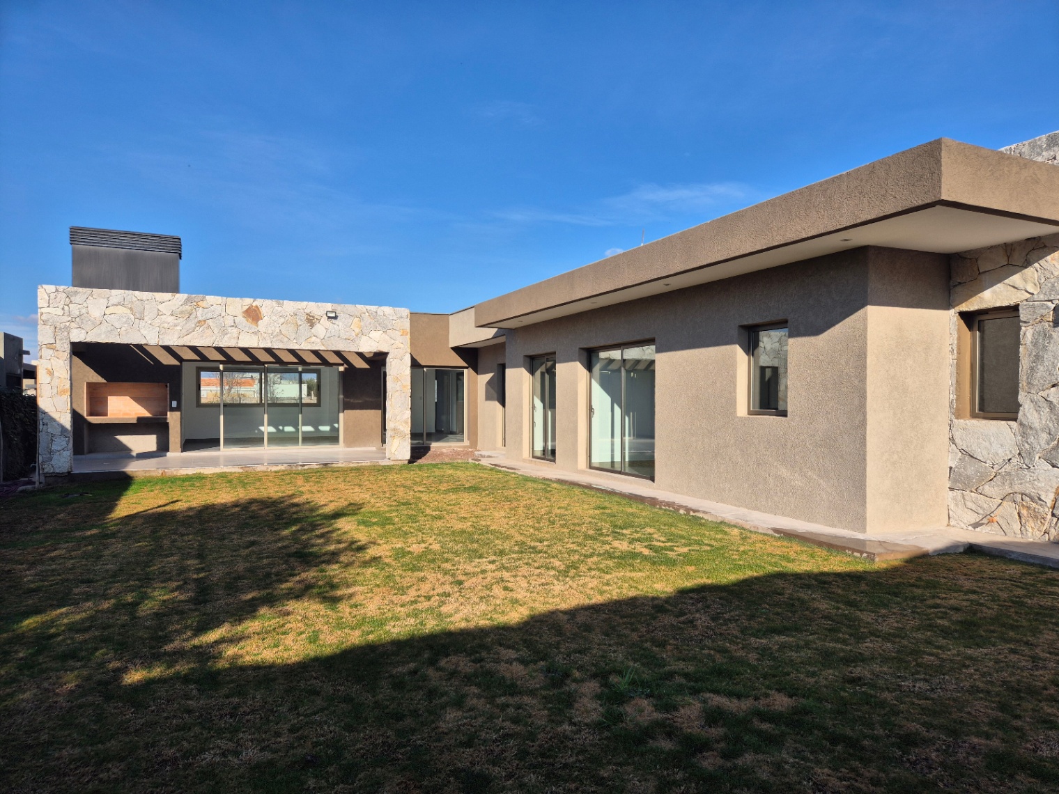 Casa en Alquiler en Lujan de Cuyo, Mendoza
