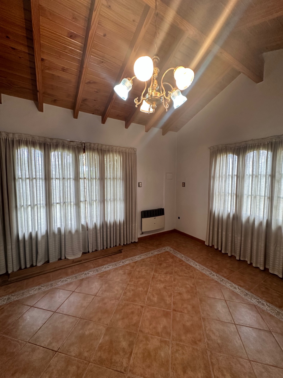 Casa en Alquiler en Guaymallen, Mendoza