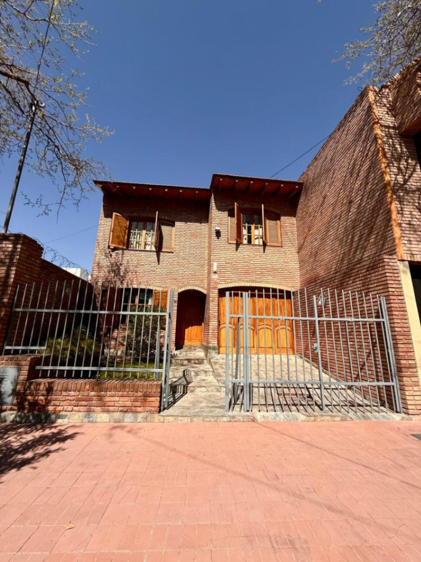 Casa en Venta en Capital, Mendoza