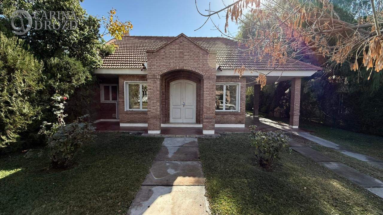 Casa en Club de Campo Mendoza