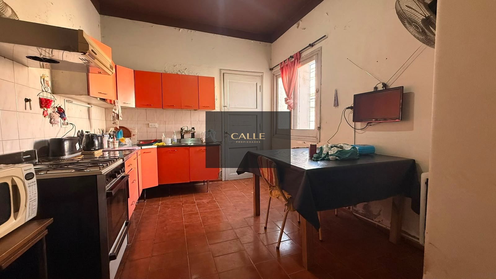 Godoy Cruz Casa en venta con gran potencial residencial y de desarrollo — Godoy Cruz