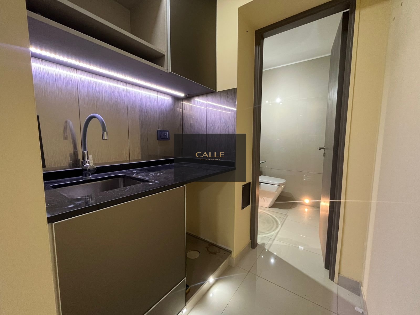 Oficina en Venta en Godoy Cruz, Mendoza - USD 65.000 | Inmoup - 7