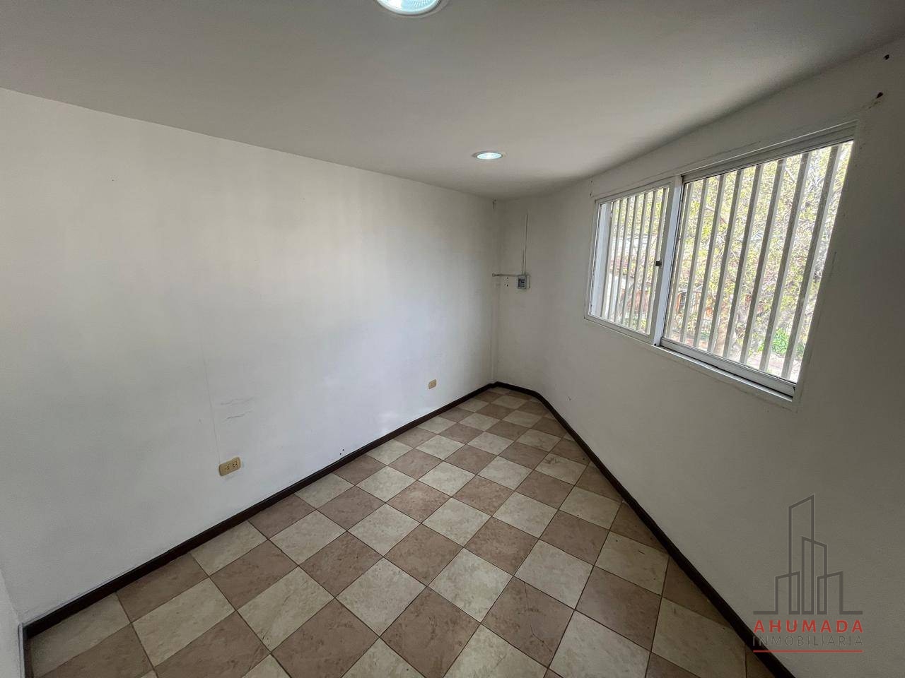 Local Comercial en Alquiler en Guaymallen, Mendoza - $ 600.000 | Inmoup - 15
