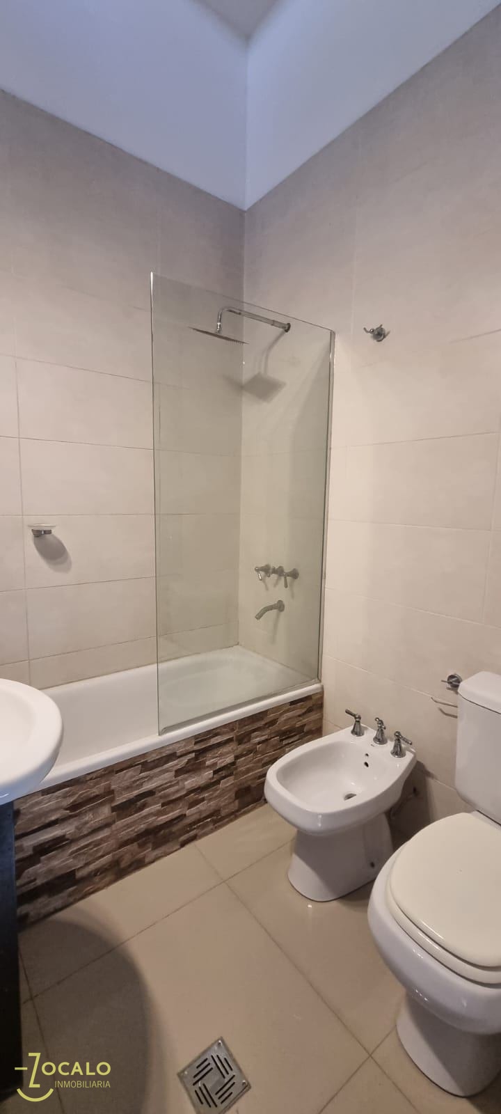 Casa en Alquiler en Guaymallen, Mendoza - USD 1.300 | Inmoup - 14