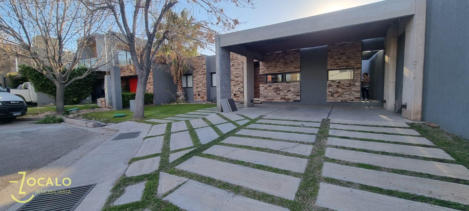Guaymallen Casa en Alquiler en B° La Bajada. Urquiza 350, Villa Nueva