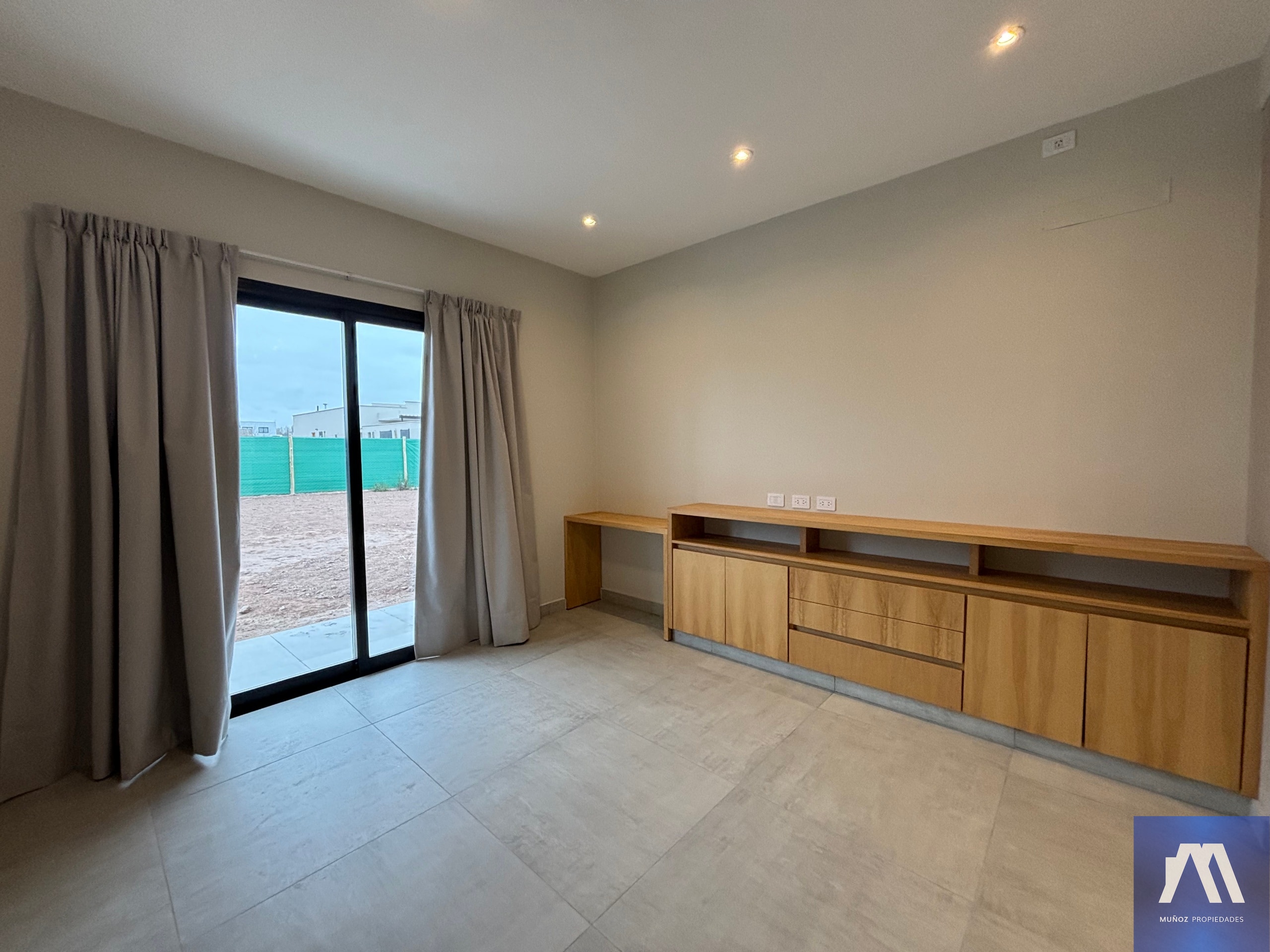 Casa en Alquiler en Lujan de Cuyo, Mendoza - USD 1.700 | Inmoup - 8