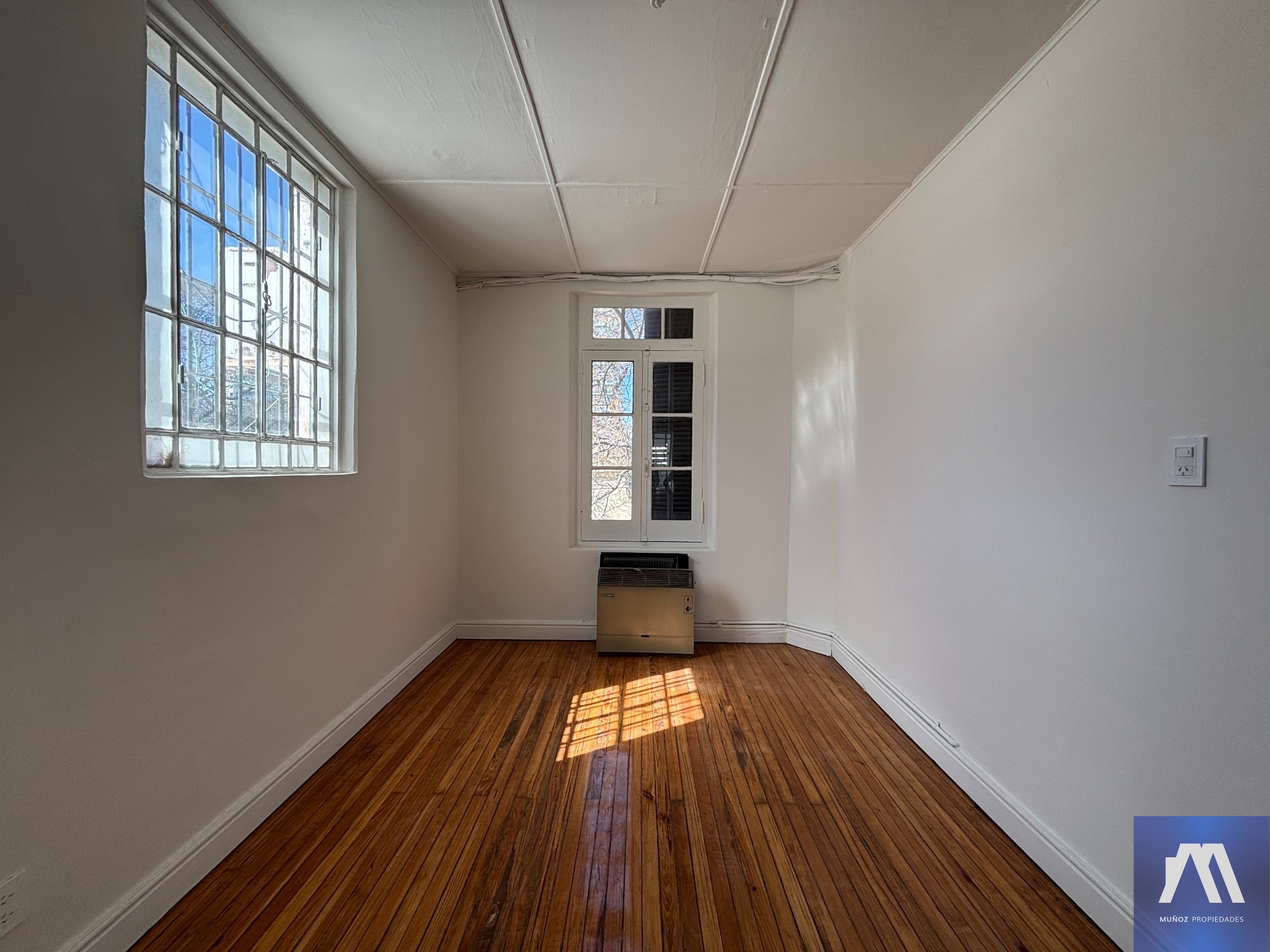 Oficina en Alquiler en Capital, Mendoza - USD 1.000 | Inmoup - 6