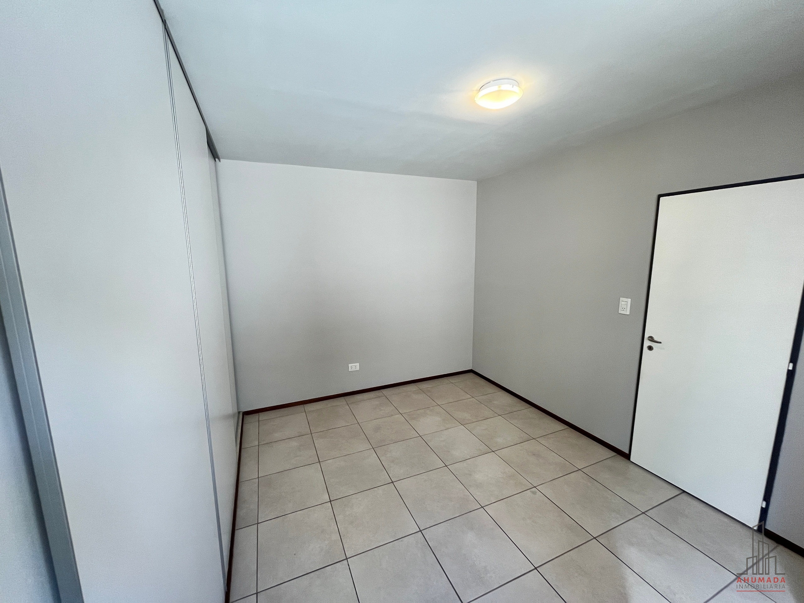 Departamento en Alquiler en Capital, Mendoza - $ 480.000 | Inmoup - 24