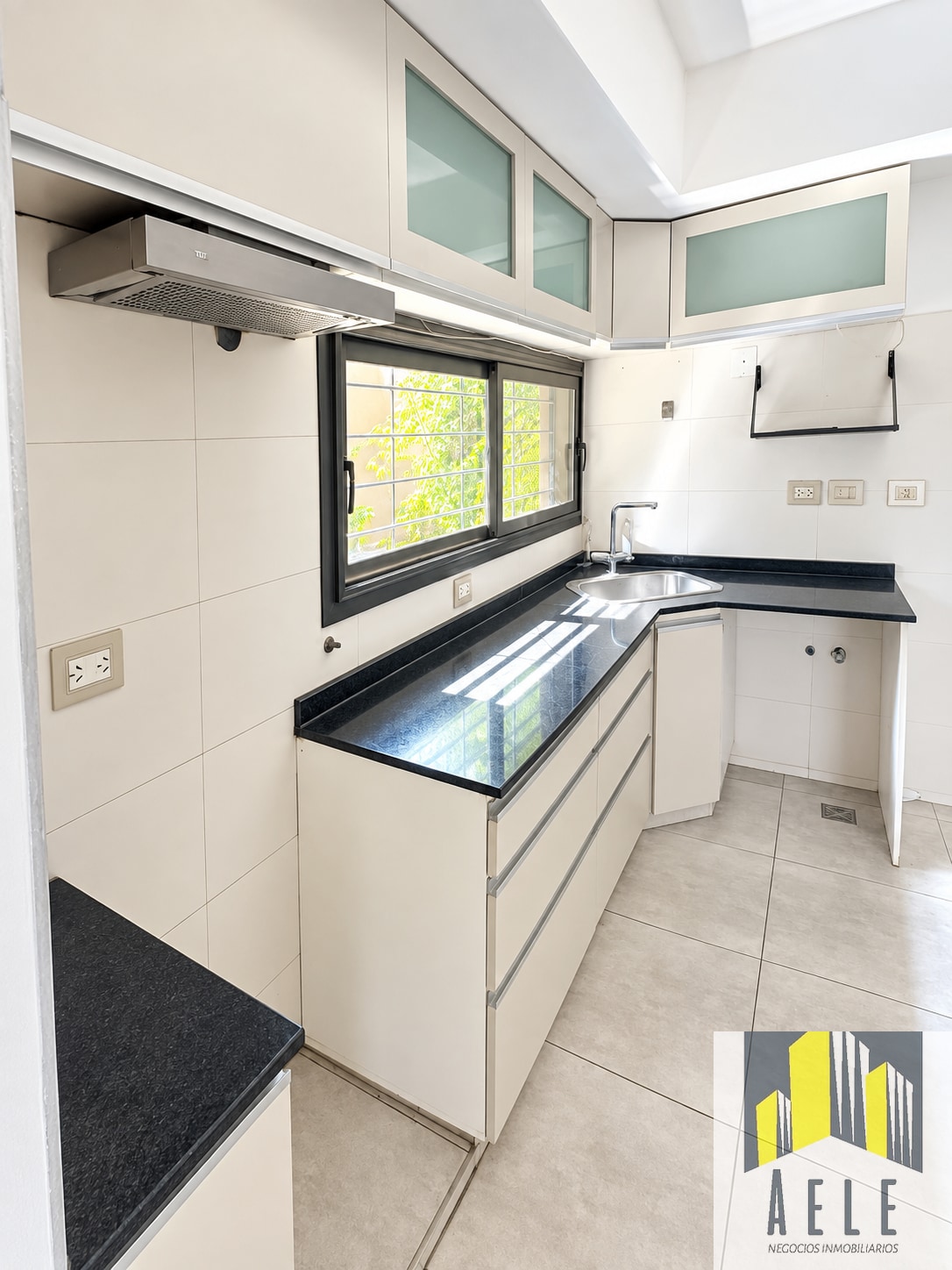 Capital UBICADISIMA CASA TIPO  DUPLEX APTO CREDITO | 2 HAB +2 BAÑOS+ COCHERA DOBLE| MENDOZA