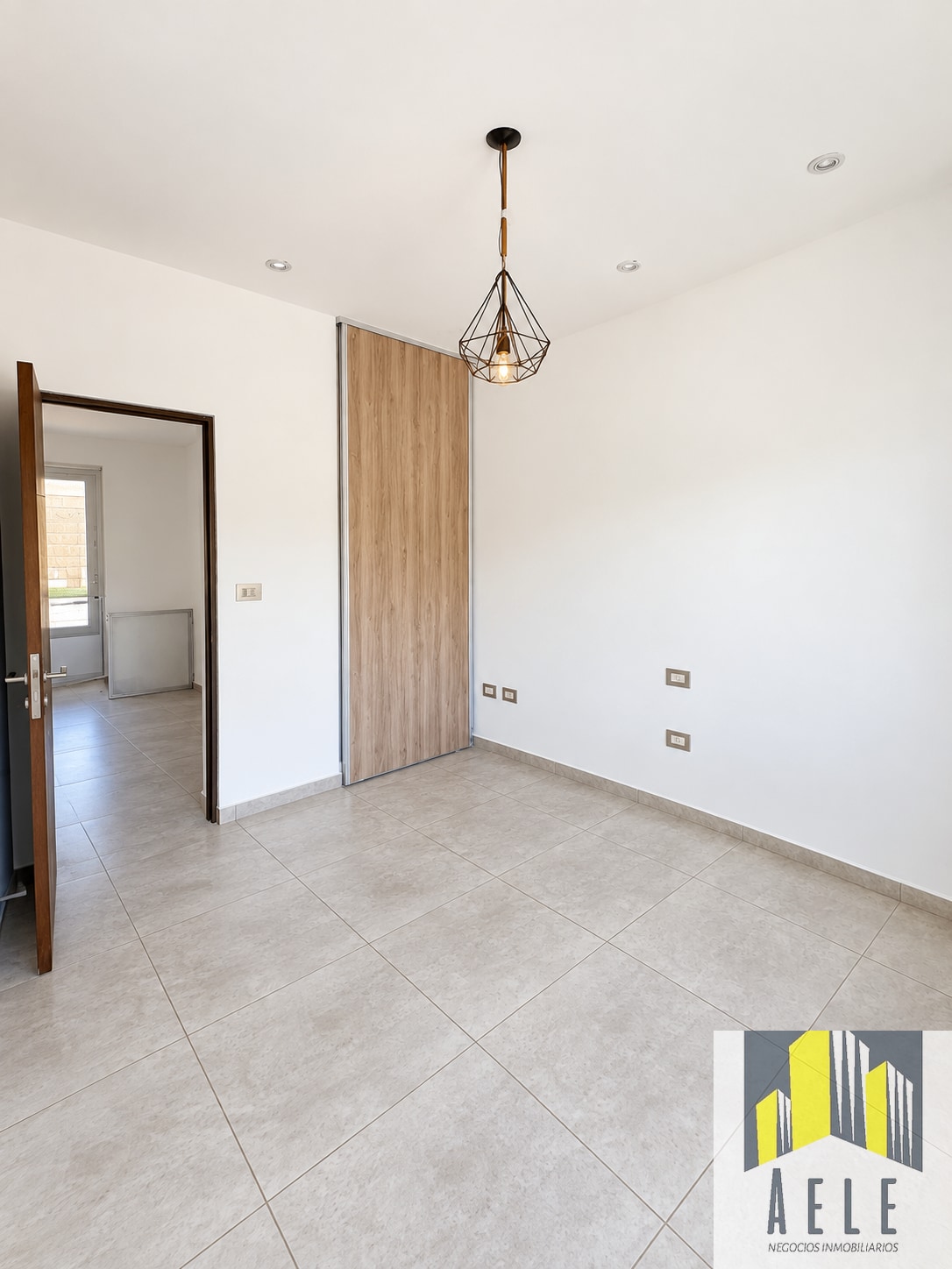 Casa en Venta en Capital, Mendoza - USD 130.000 | Inmoup - 8