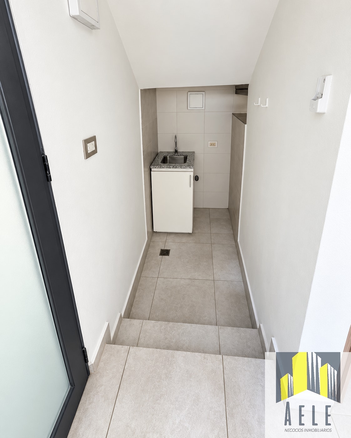 Casa en Venta en Capital, Mendoza - USD 130.000 | Inmoup - 11