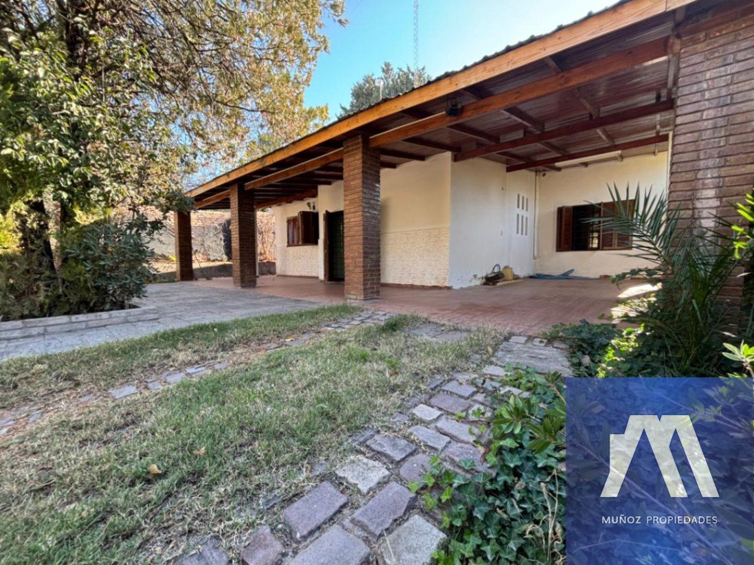 Lujan de Cuyo Cerro Tupungato 2516, Vistalba