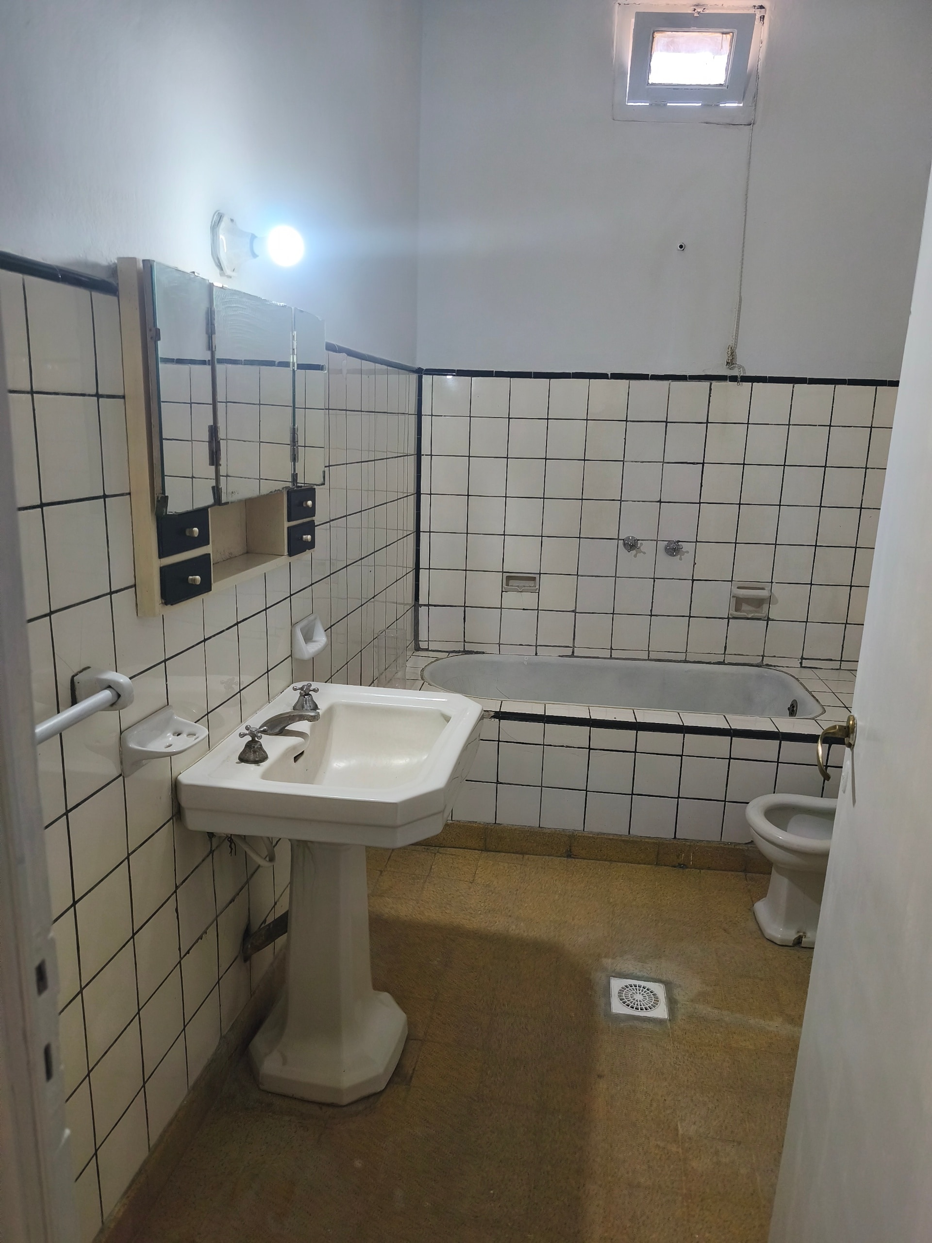 Local Comercial en Alquiler en San Martin, Mendoza