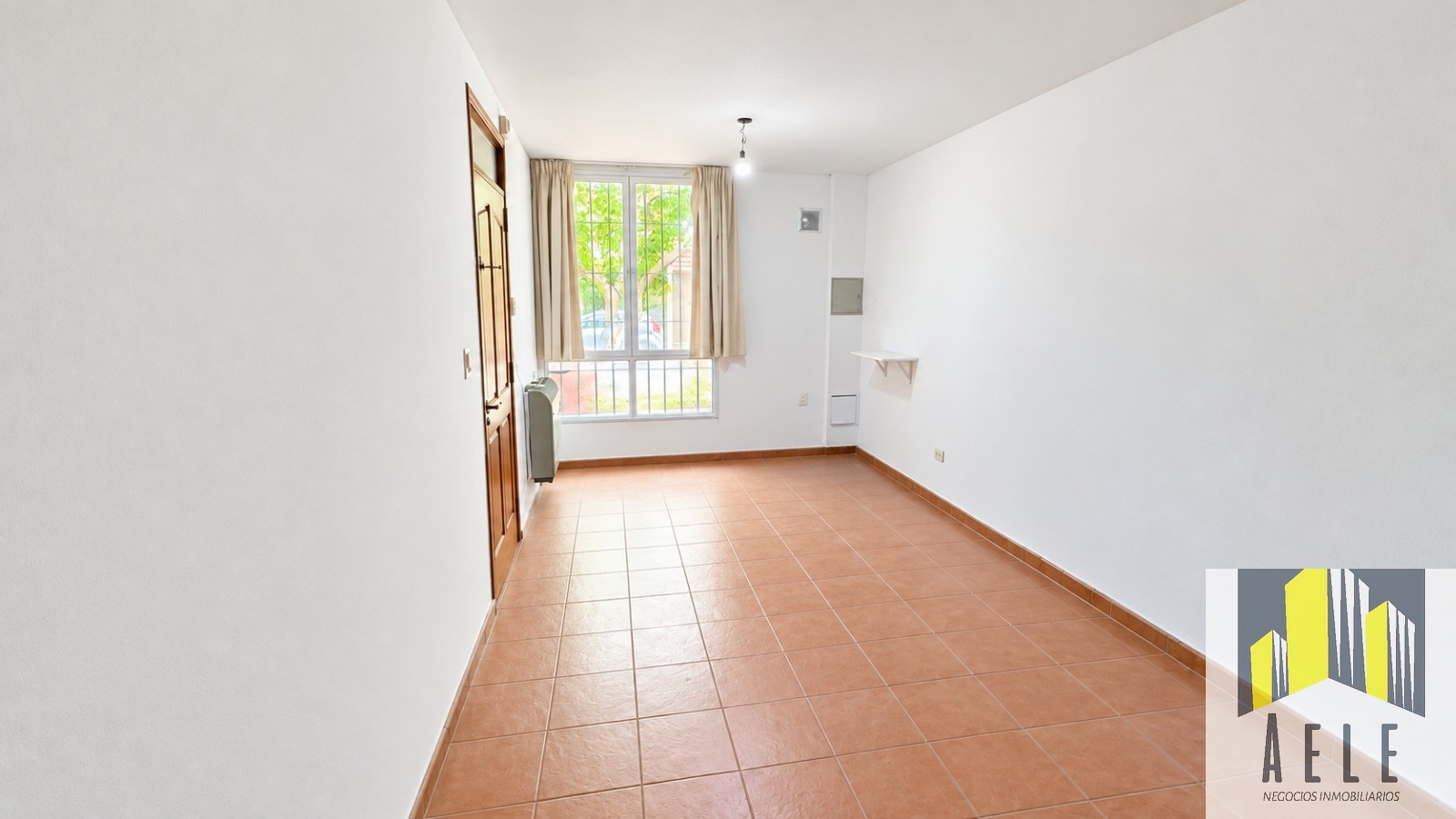 Guaymallen CASA TIPO  DUPLEX | 5 HAB +2 BAÑOS+ COCHERA + PATIO | LAS CAÑAS GUAYMALLEN
