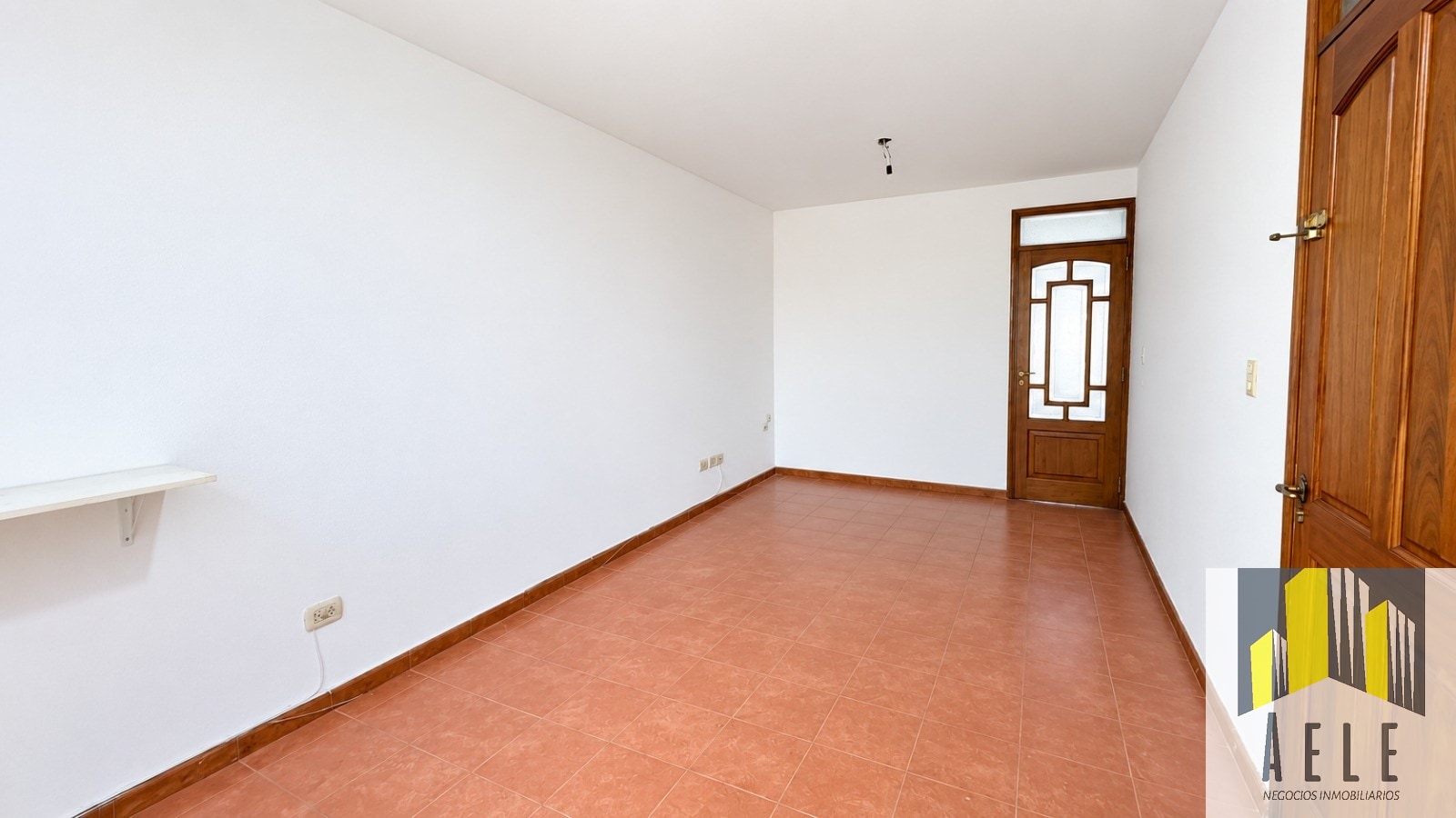 Guaymallen CASA TIPO  DUPLEX | 5 HAB +2 BAÑOS+ COCHERA + PATIO | LAS CAÑAS GUAYMALLEN