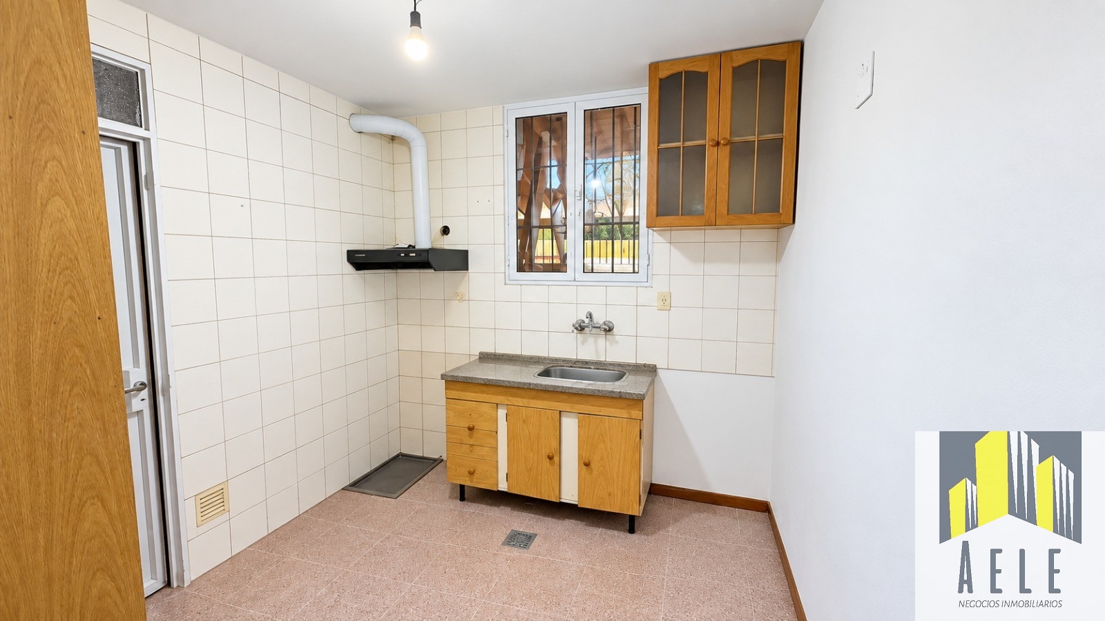 Guaymallen CASA TIPO  DUPLEX | 5 HAB +2 BAÑOS+ COCHERA + PATIO | LAS CAÑAS GUAYMALLEN