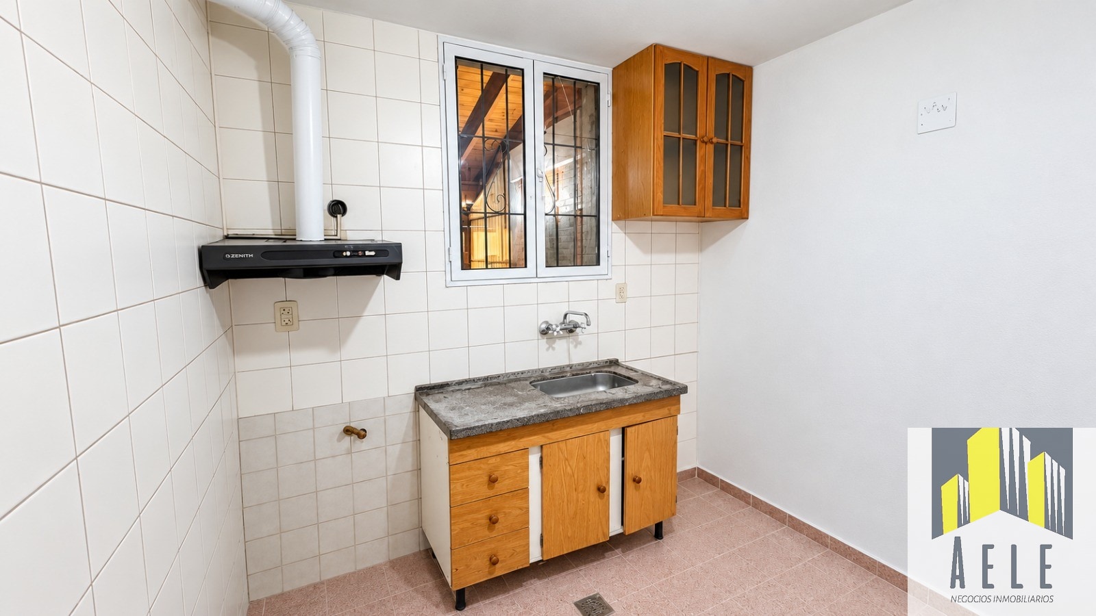 Guaymallen CASA TIPO  DUPLEX | 5 HAB +2 BAÑOS+ COCHERA + PATIO | LAS CAÑAS GUAYMALLEN