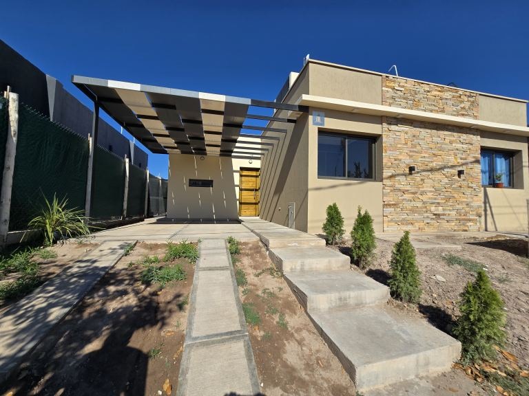 Casa en Venta en Maipu, Mendoza