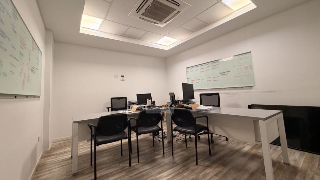 Oficina en Alquiler en Guaymallen, Mendoza