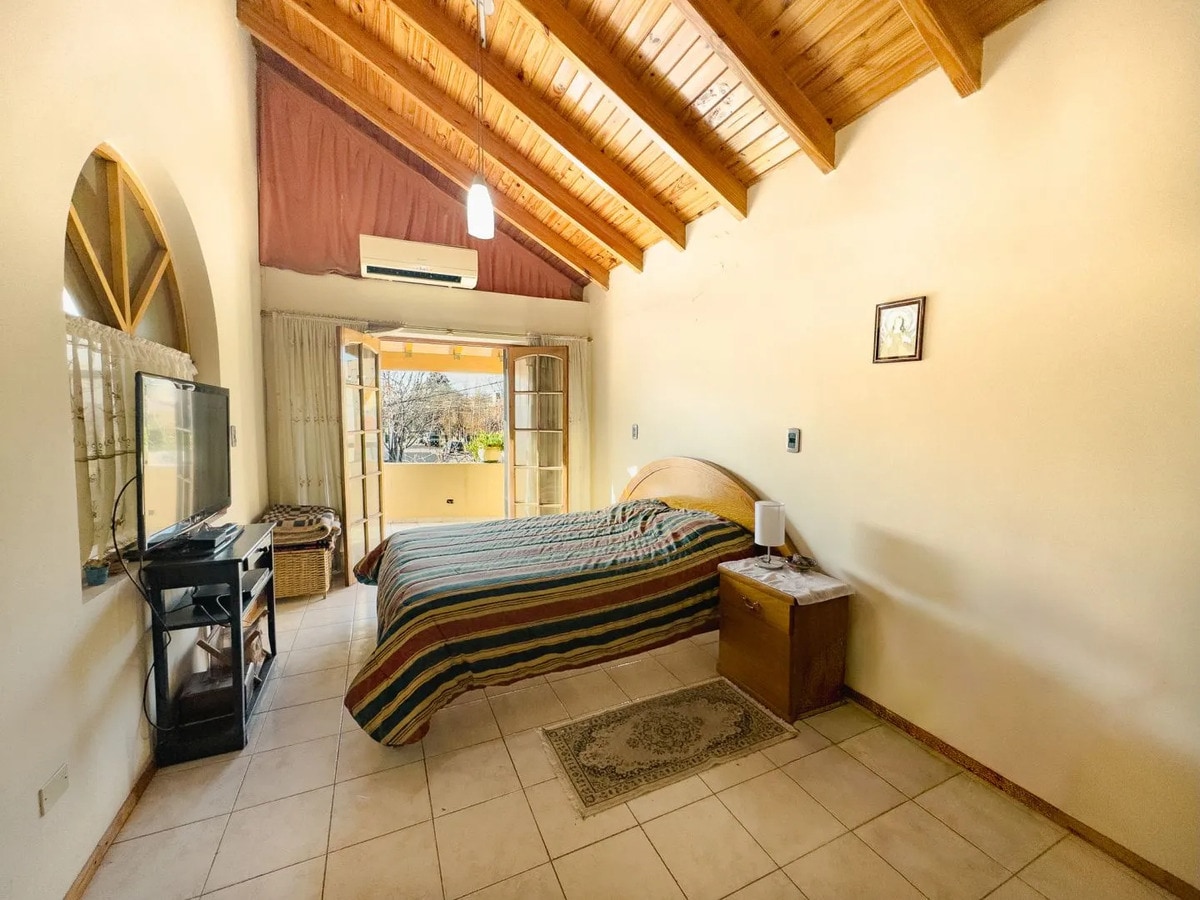 Casa en Venta en Guaymallen, Mendoza - USD 175.000 | Inmoup - 16