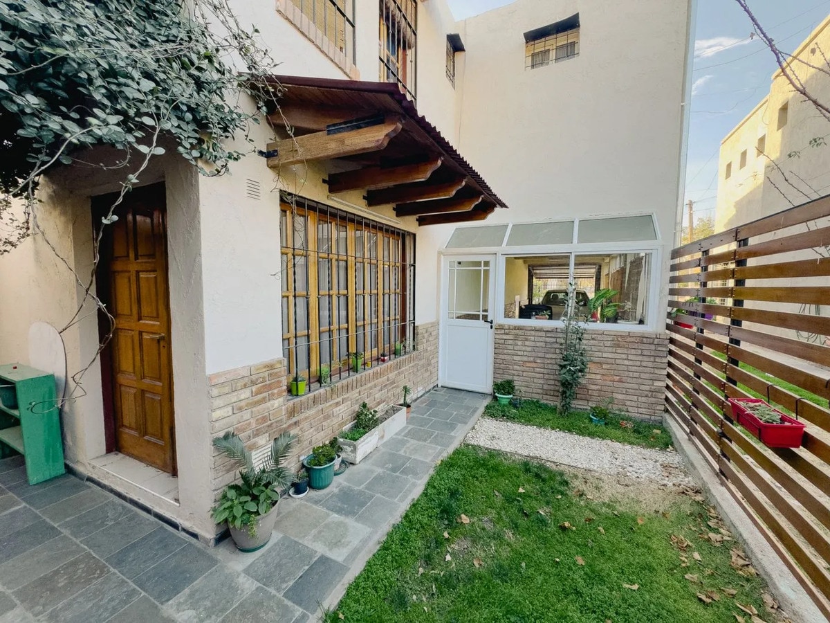 Casa en Venta en Guaymallen, Mendoza - USD 175.000 | Inmoup - 28
