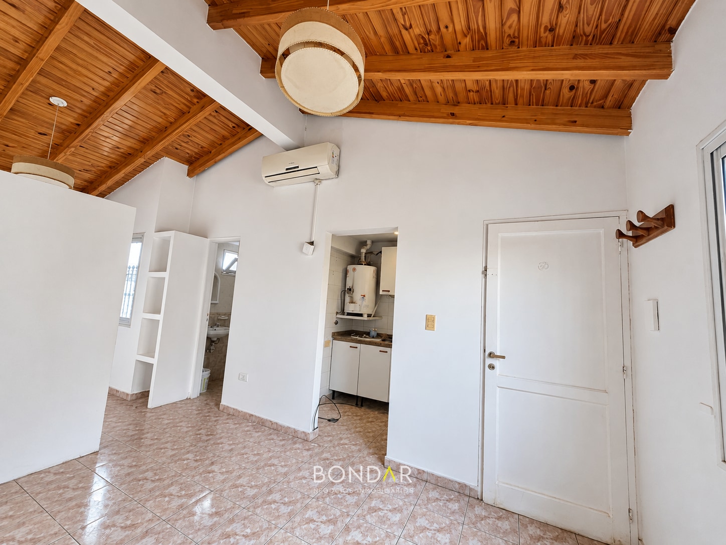 Capital LAMADRID 275 Piso 1