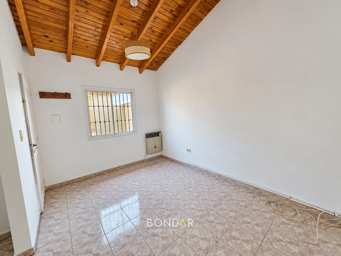 Capital LAMADRID 275 Piso 1