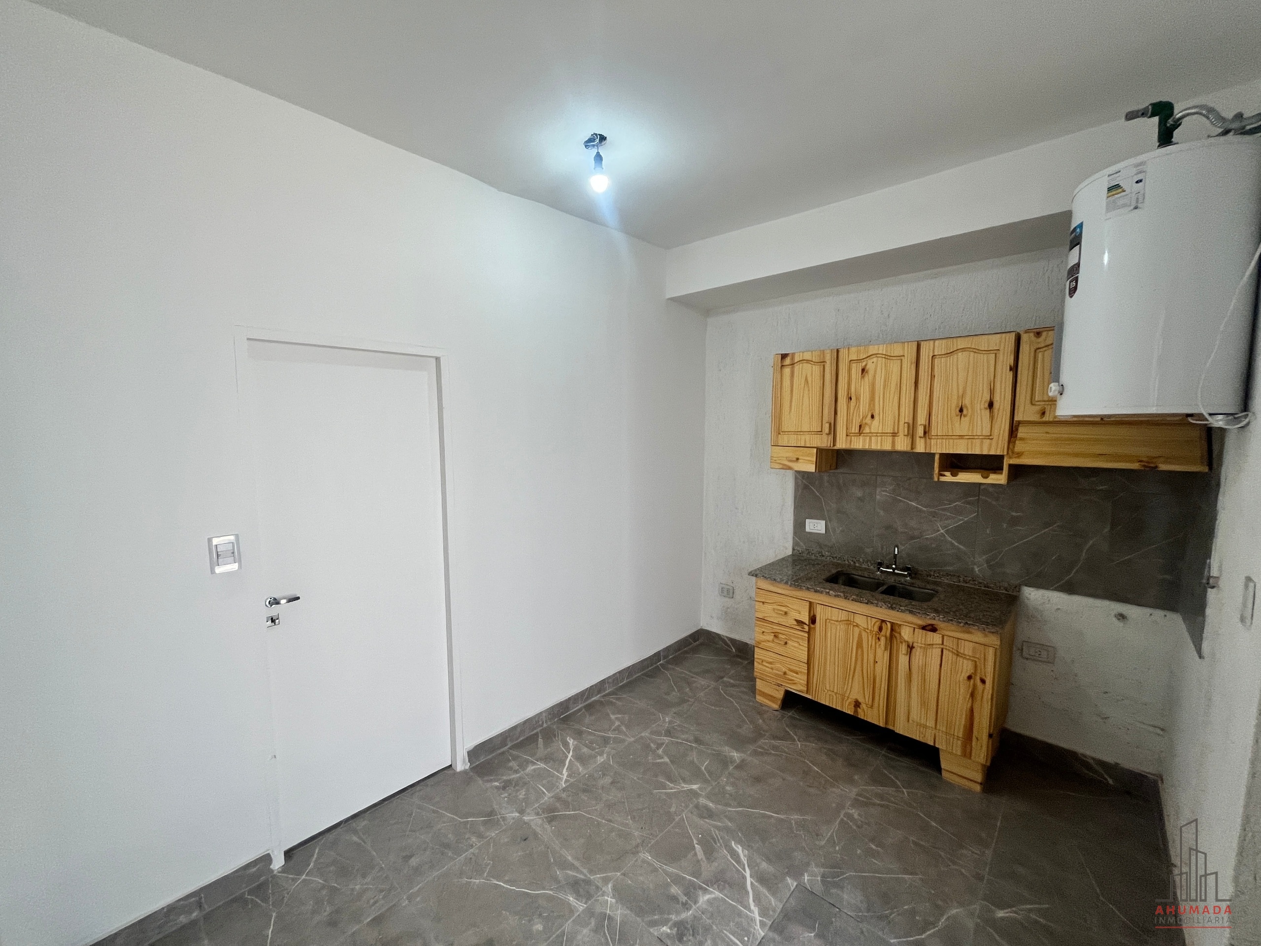 Departamento en Alquiler en Guaymallen, Mendoza - $ 250.000 | Inmoup - 2