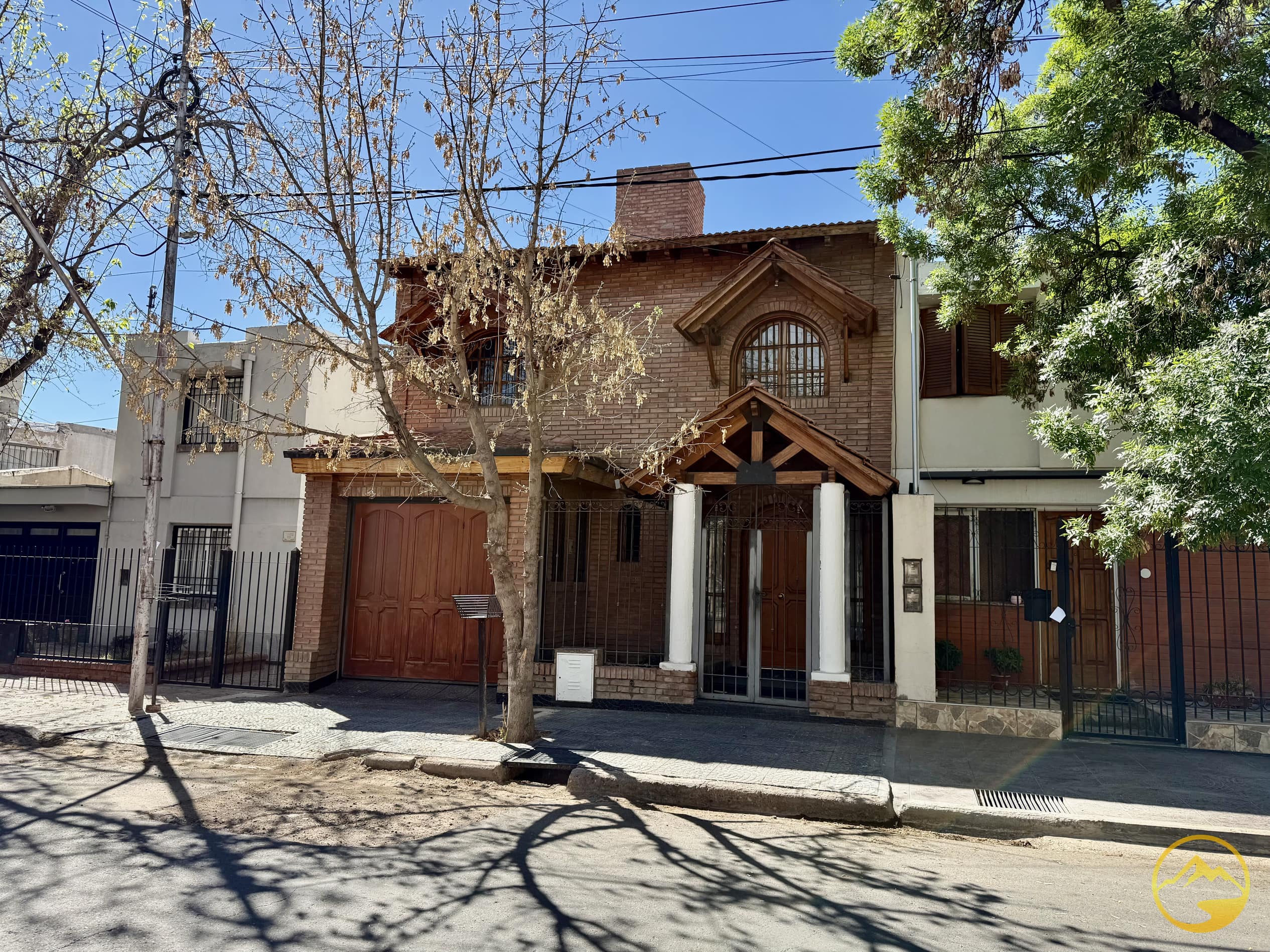 Casa en Venta en Guaymallen, Mendoza - USD 110.000 | Inmoup - 24