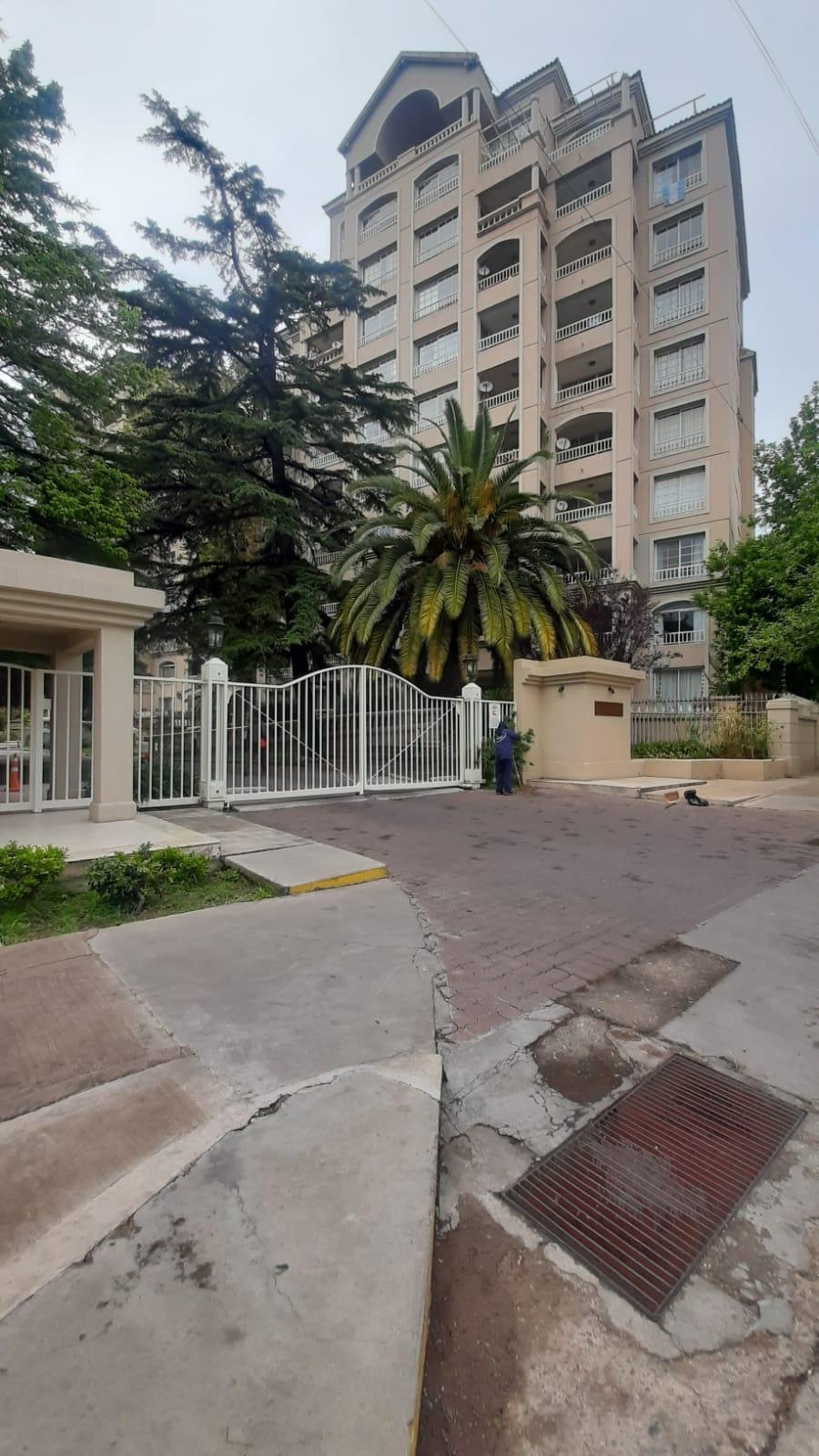 Cochera en Necochea 2261 Godoy Cruz