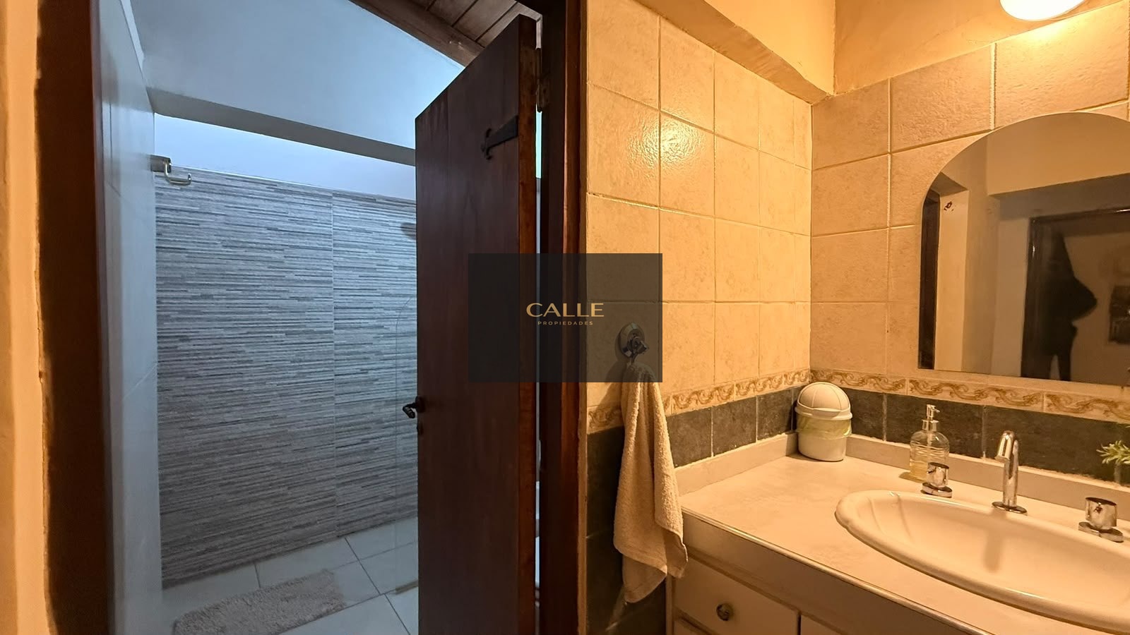 Casa en Venta en Godoy Cruz, Mendoza - USD 250.000 | Inmoup - 18