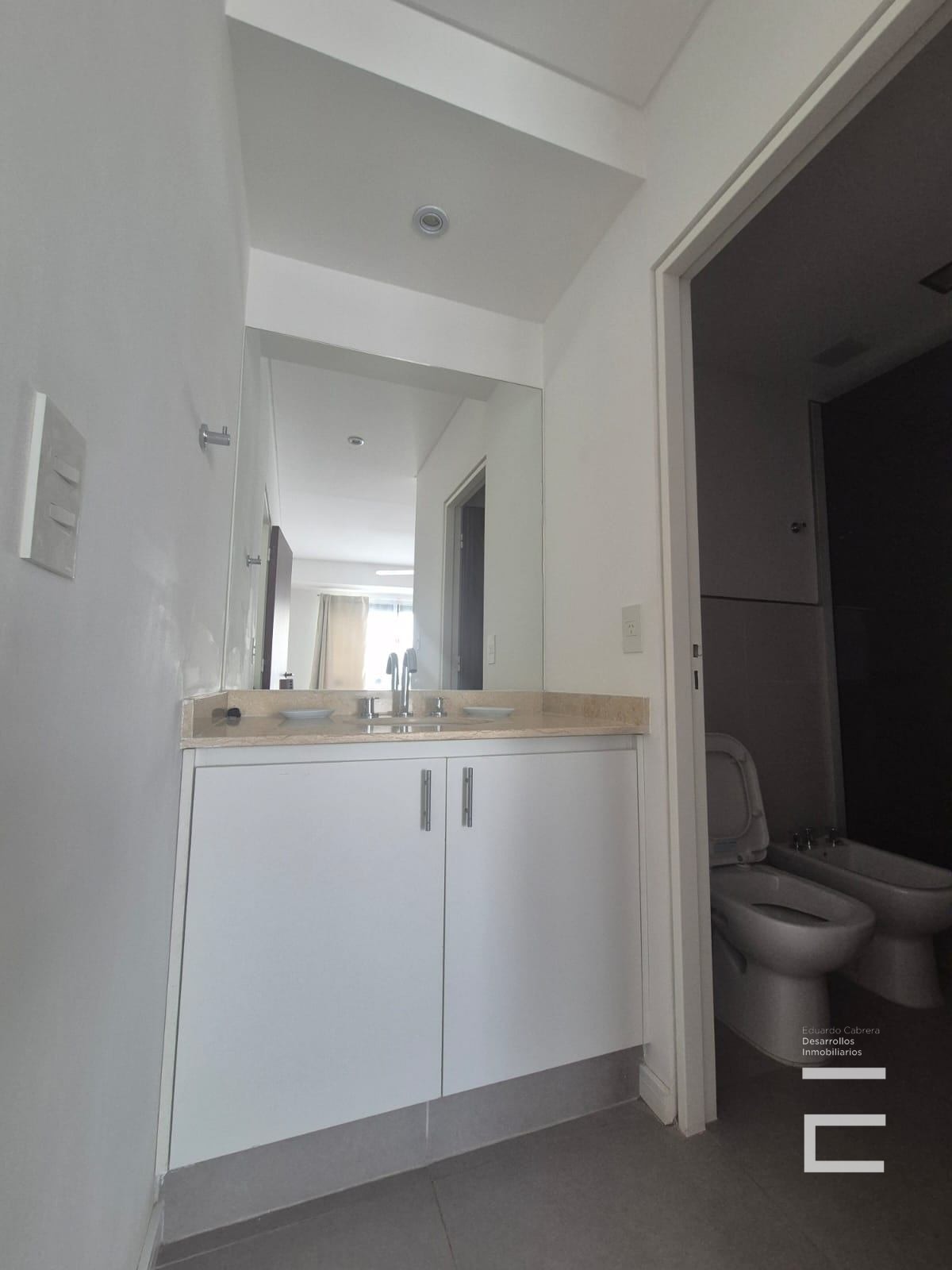Capital Dean funes 847 Piso 3 Depto 235